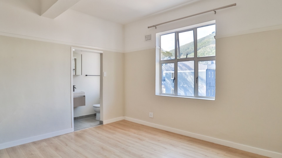 To Let 2 Bedroom Property for Rent in Sea Point Western Cape